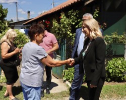 Министарка Поповић у радној посети Младеновцу и Тополи