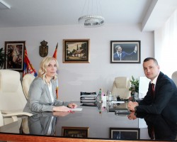 Министарка Поповић са председником Удружења судија и тужилаца Србије