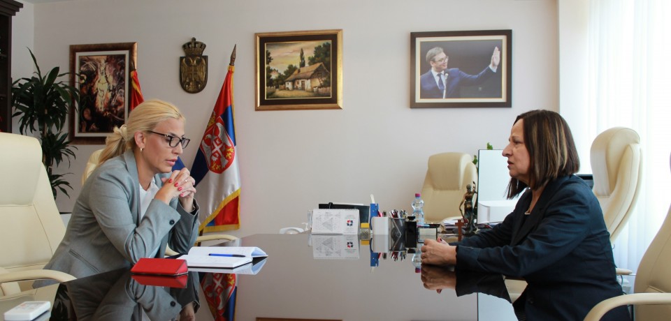 Sastanak ministarke pravde Maje Popović sa predsednicom Advokatske komore Srbije